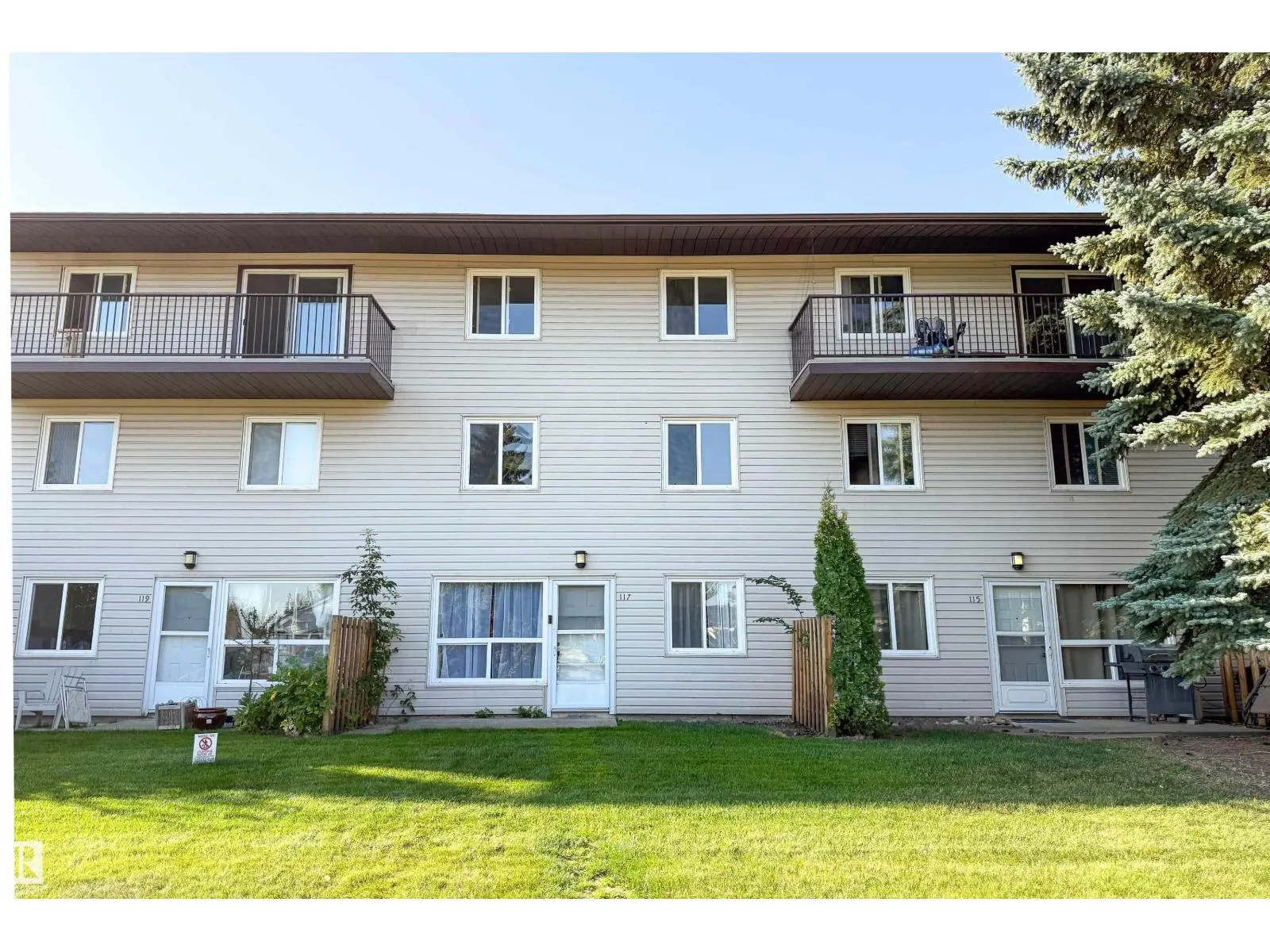 #117 6103 35A AV NW