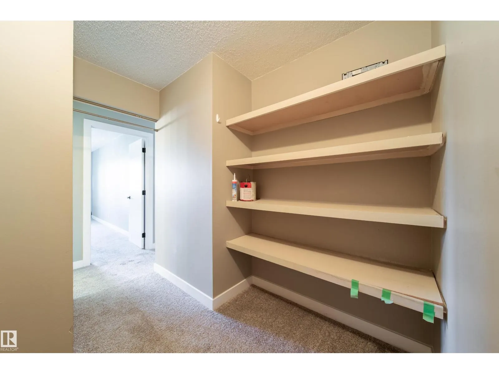 #117 6103 35A AV NW