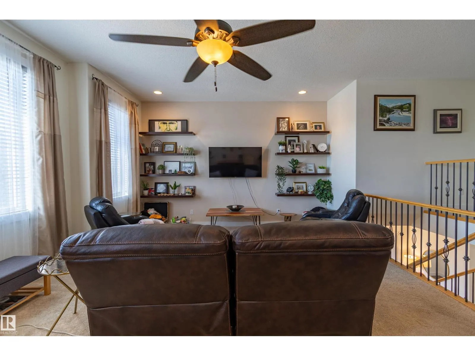 9 Southbridge Crescent