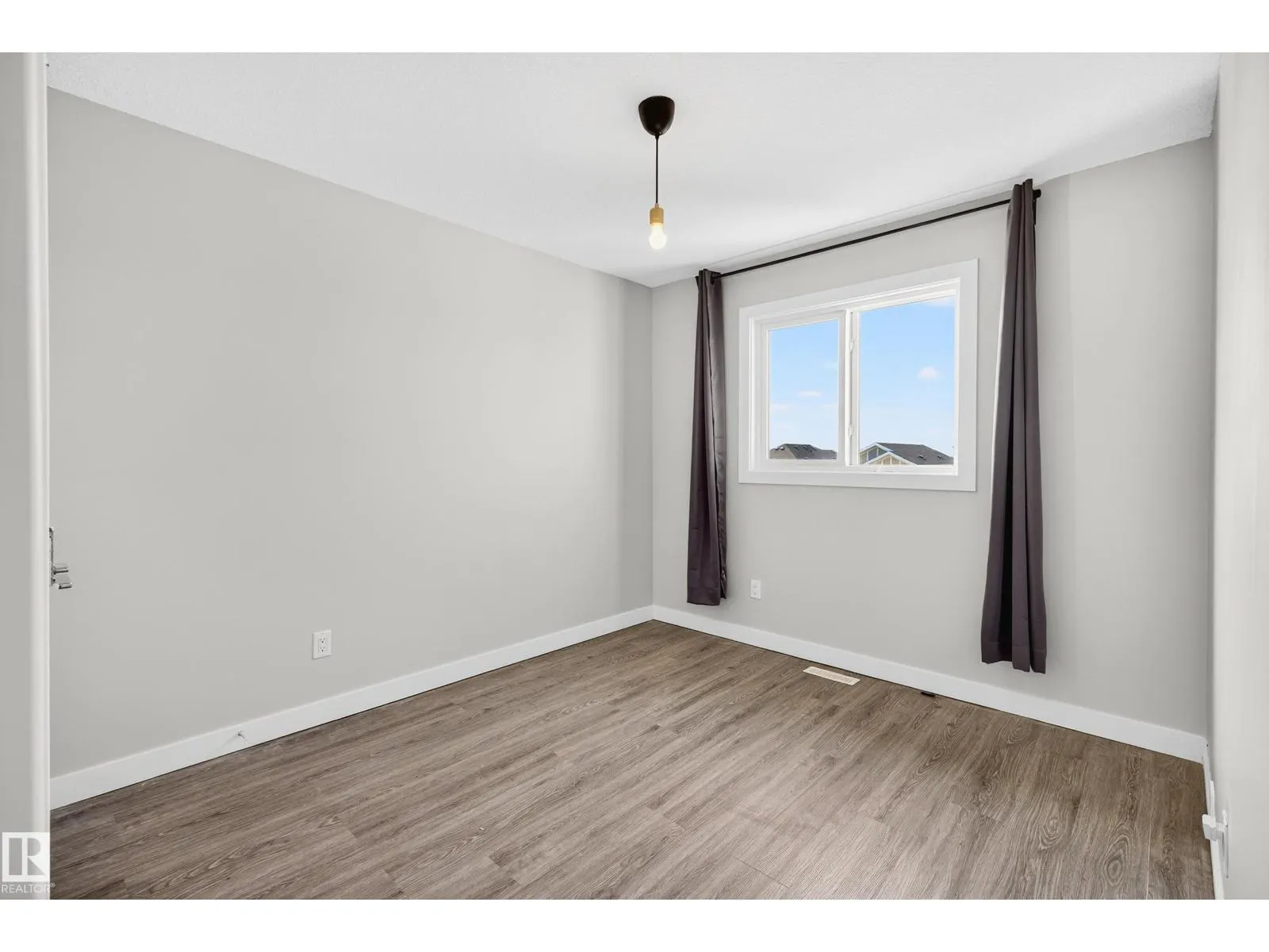 4710 35 ST