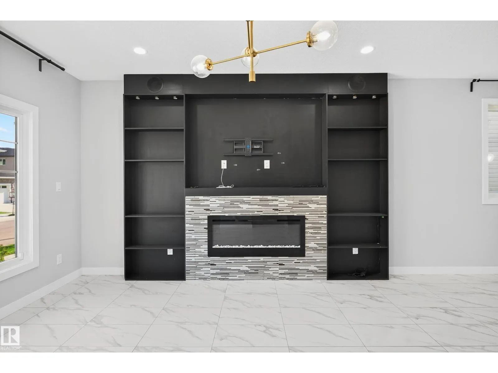 4710 35 ST