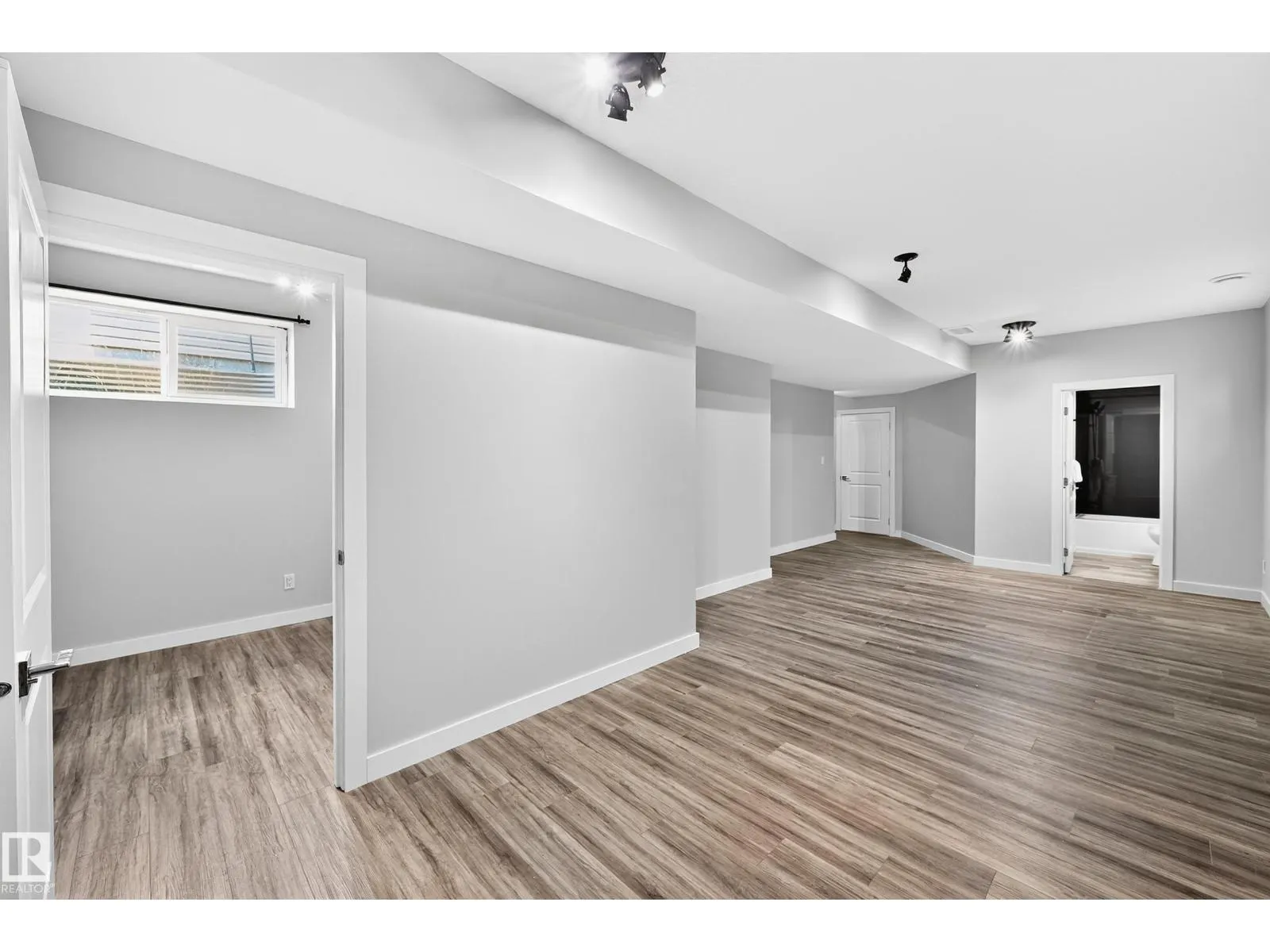 4710 35 ST