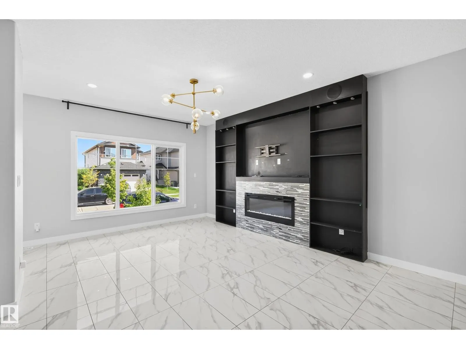 4710 35 ST