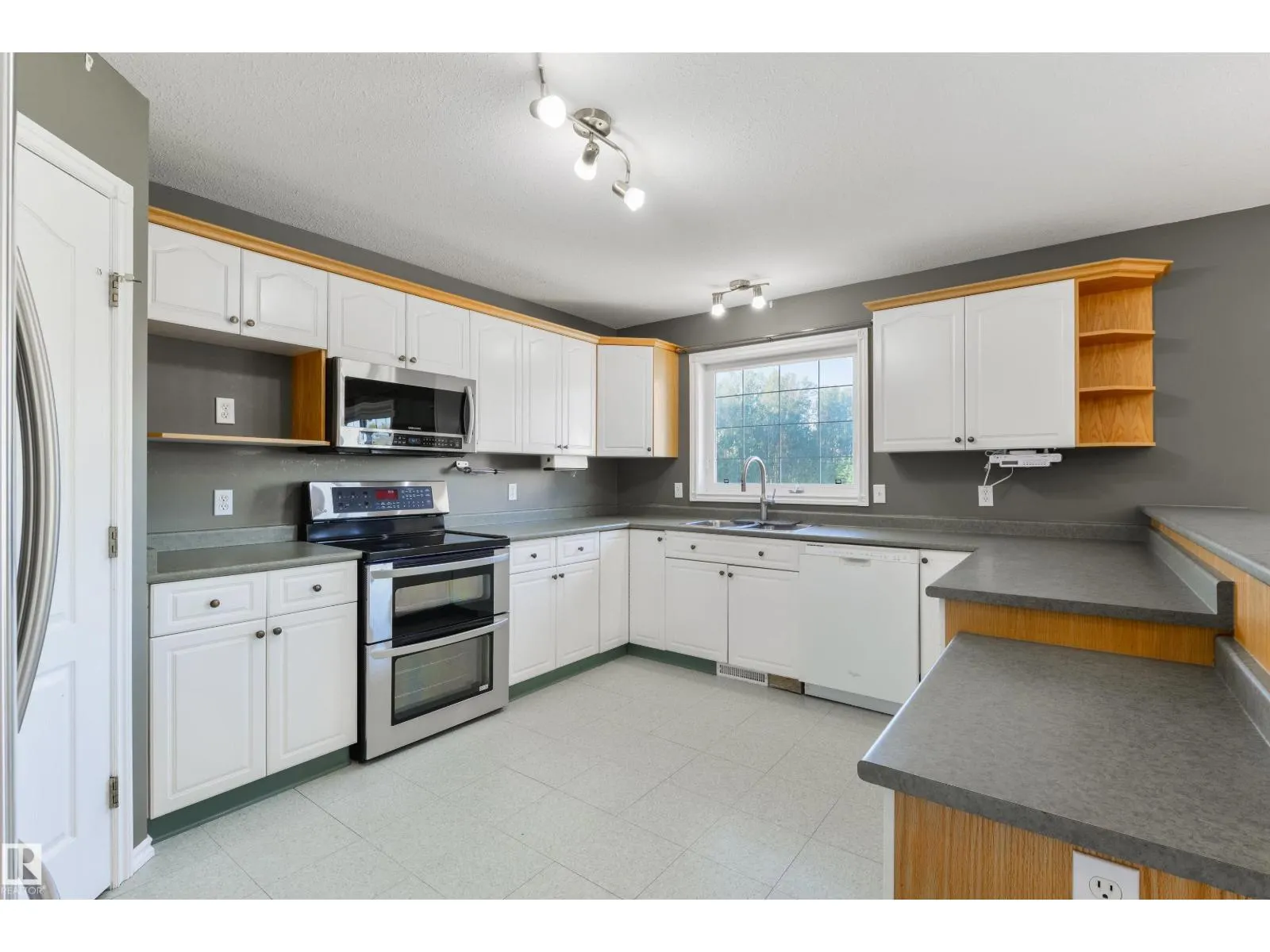 #3 52505 RGE ROAD 22