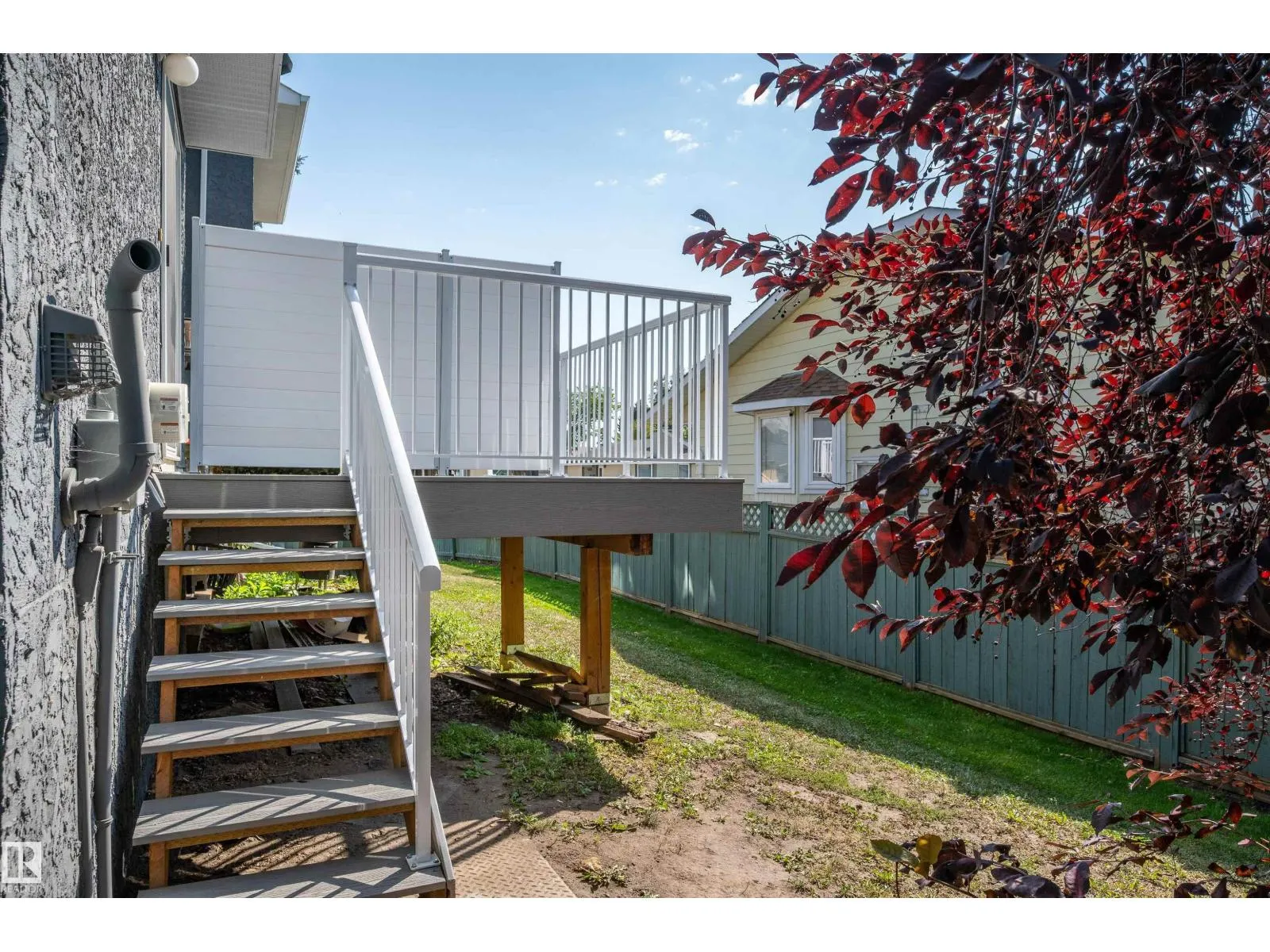 #3 15128 22 ST NW
