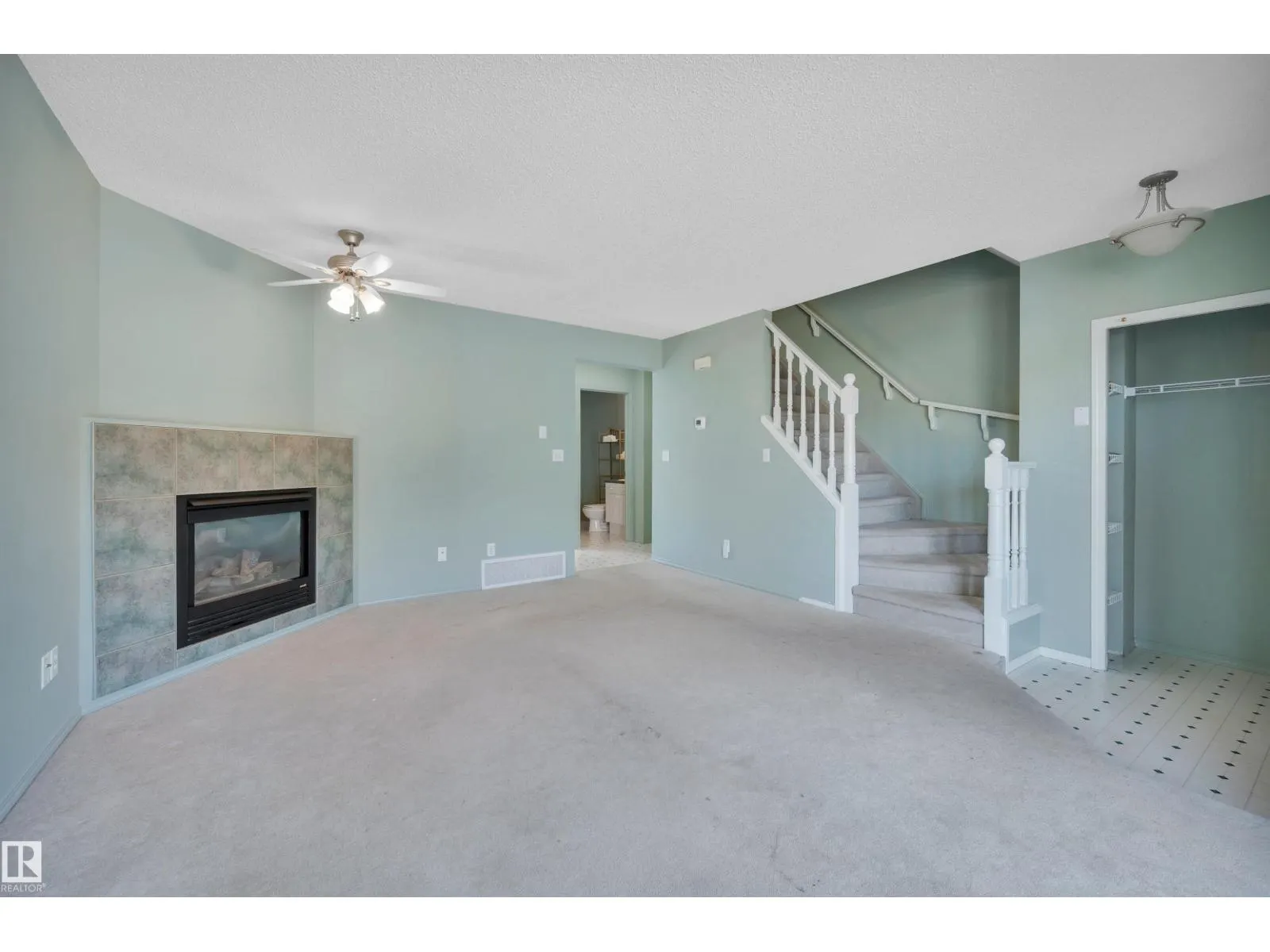 #3 15128 22 ST NW