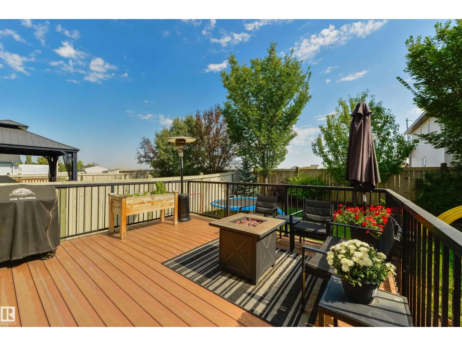 26 LEYLAND WY