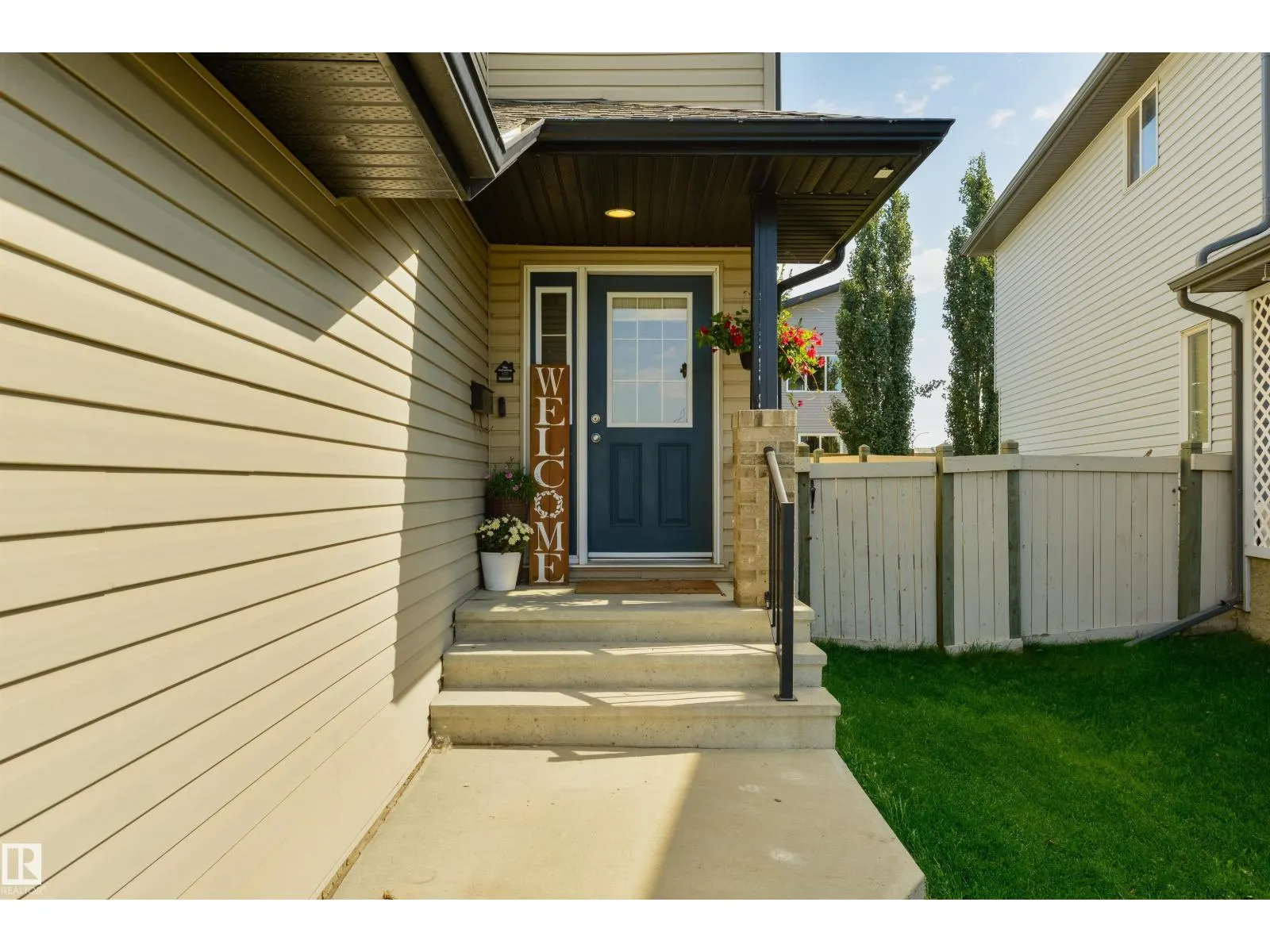26 LEYLAND WY