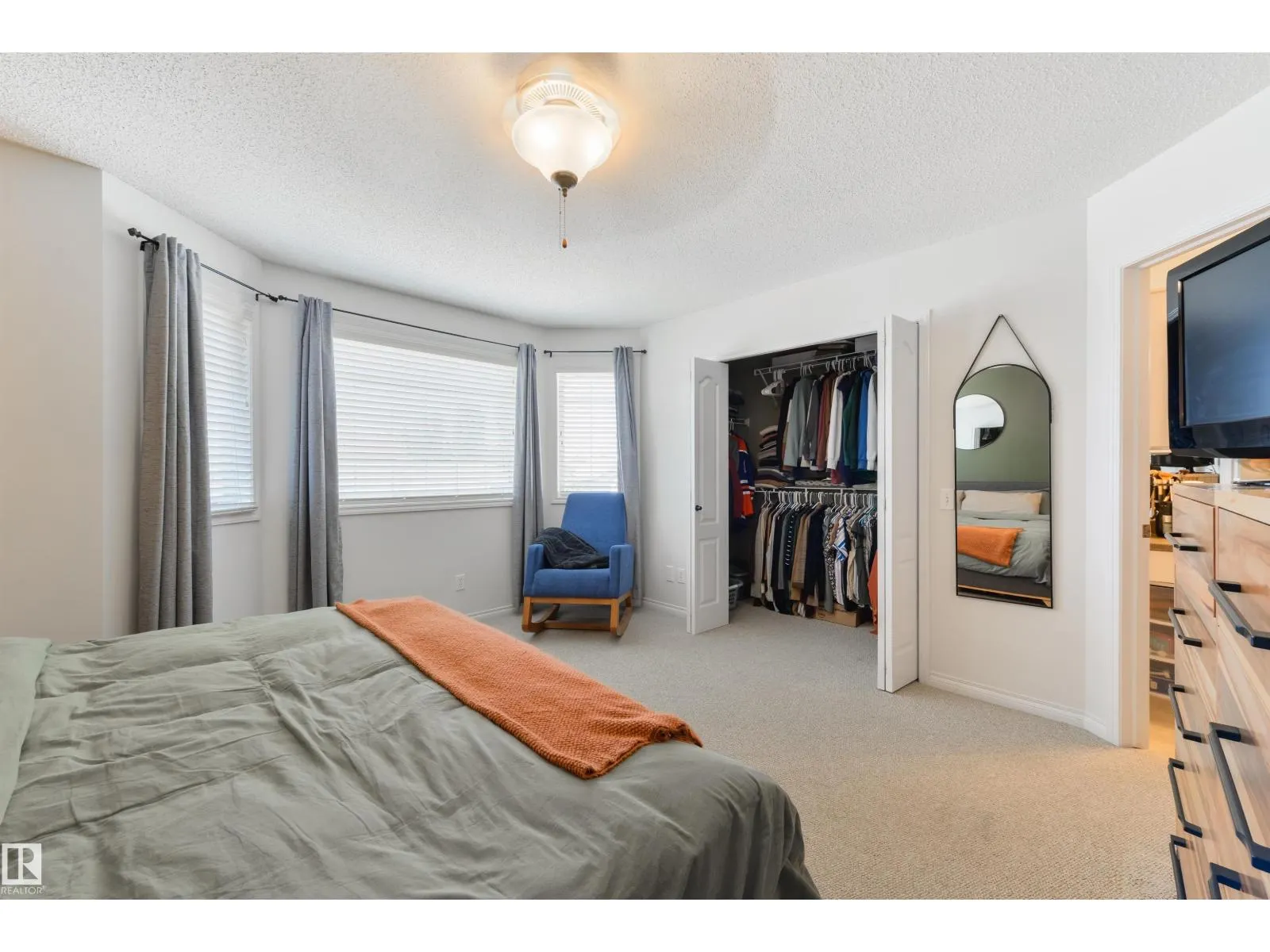 26 LEYLAND WY