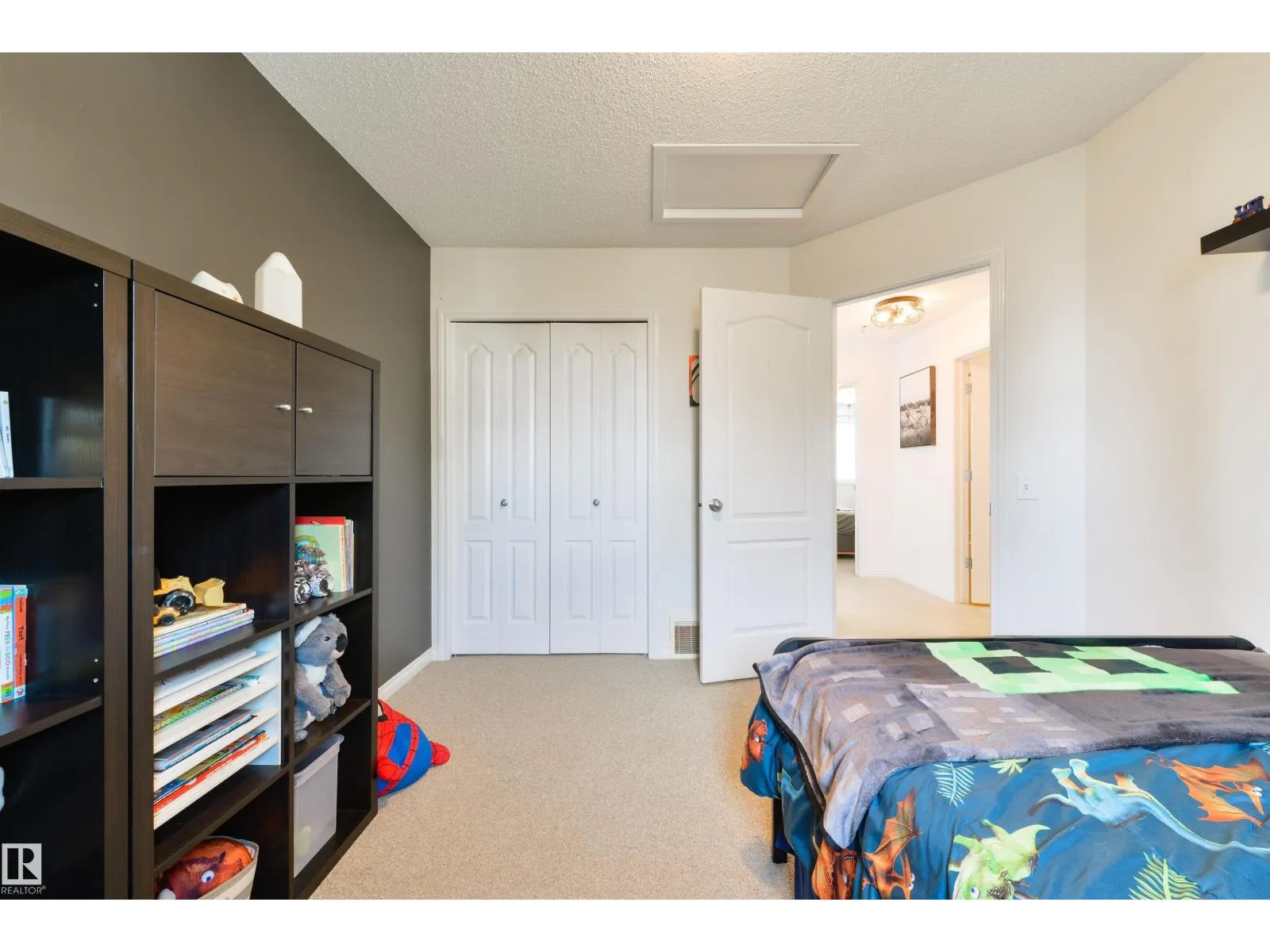 26 LEYLAND WY