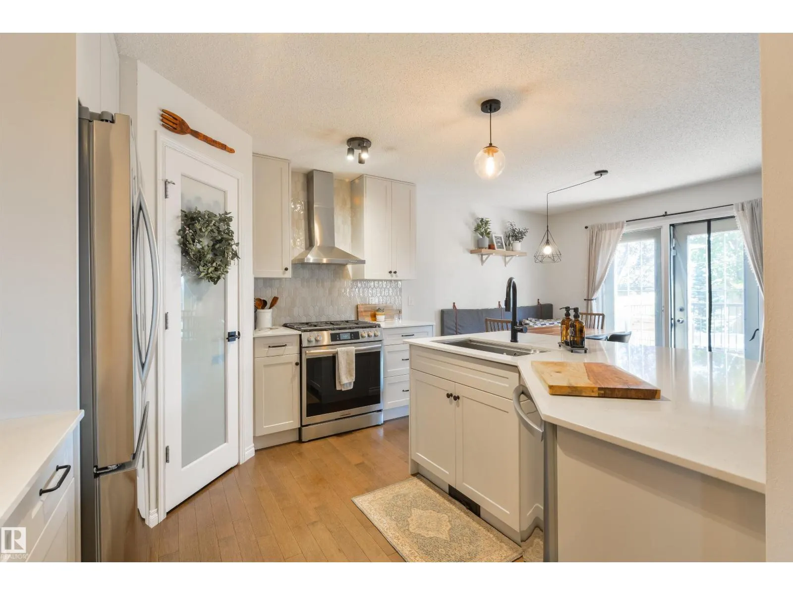 26 LEYLAND WY