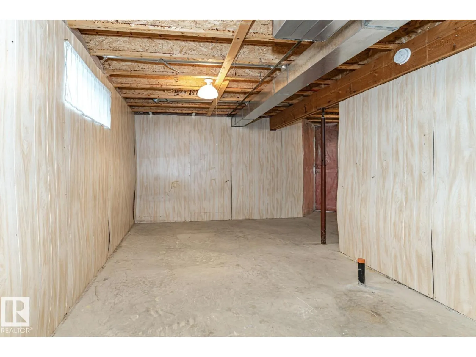 15019 128 ST NW