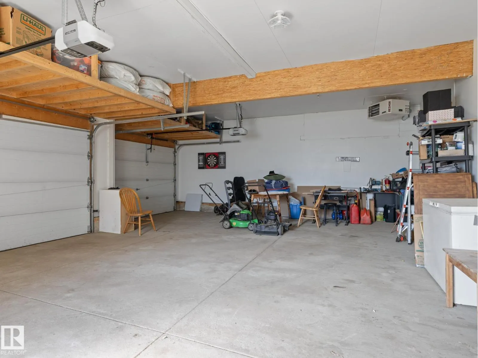 4 ROCHELLE CO