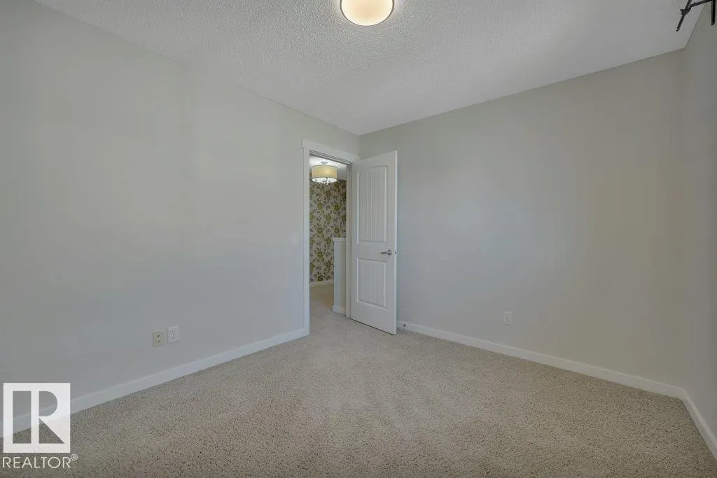 399 SIMMONDS WY