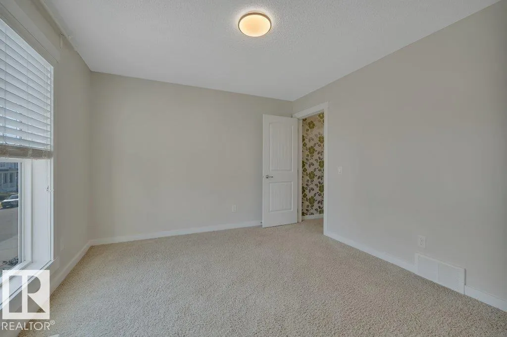 399 SIMMONDS WY