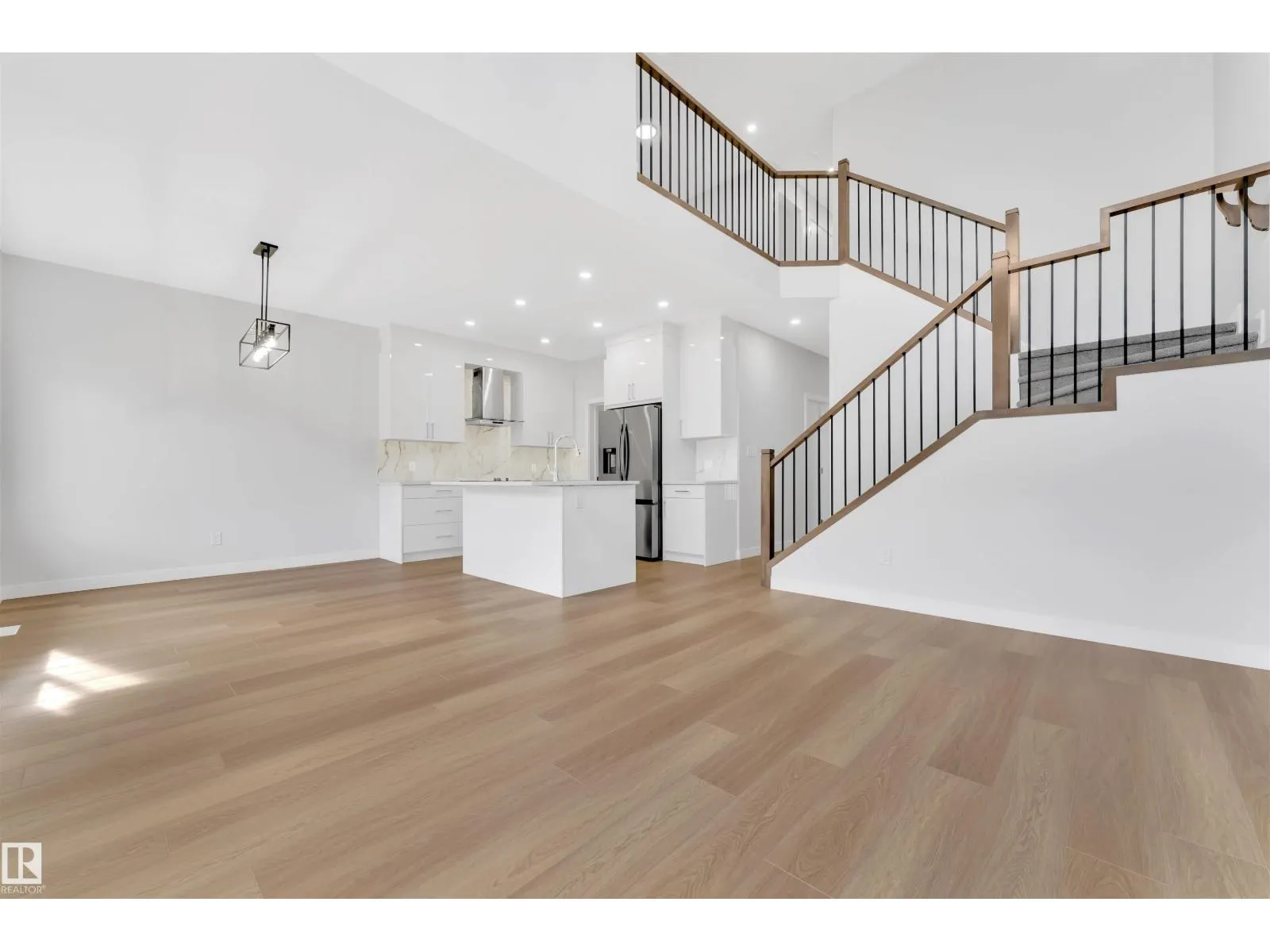 204 Crystal Creek DR