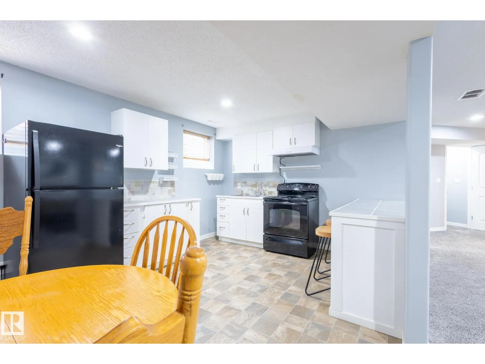 124 NEWCASTLE CR