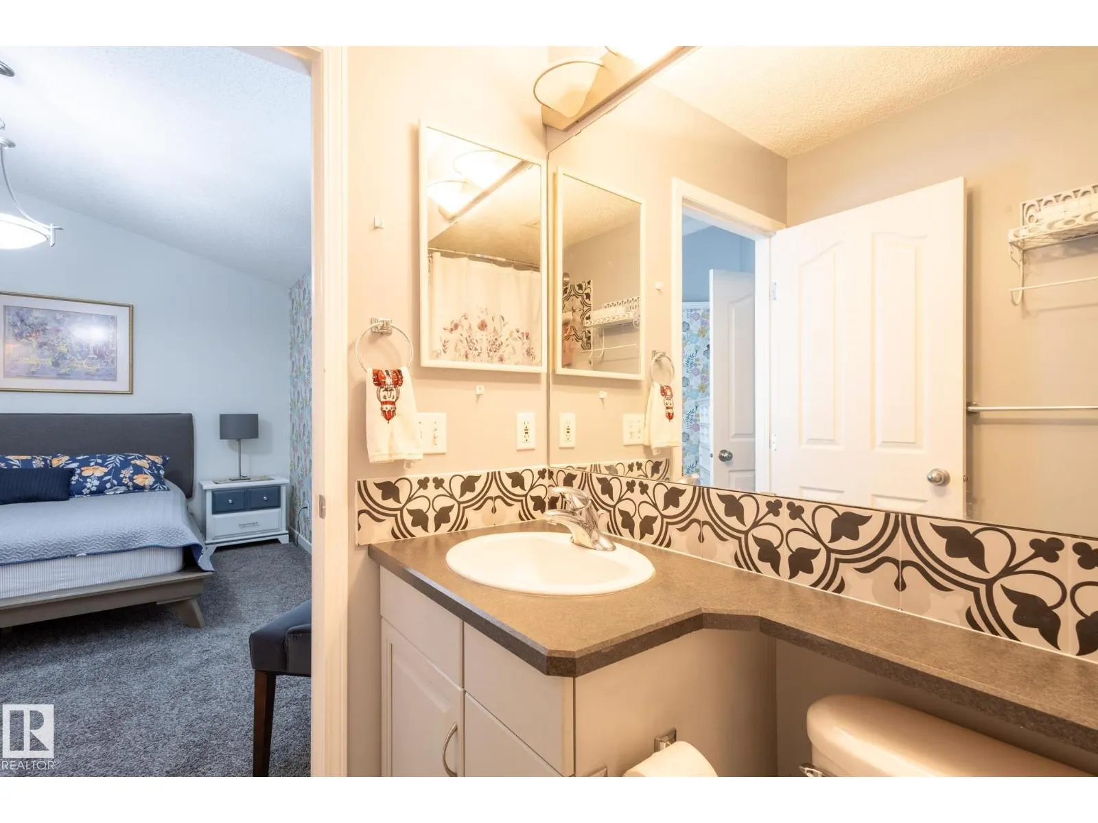 124 NEWCASTLE CR