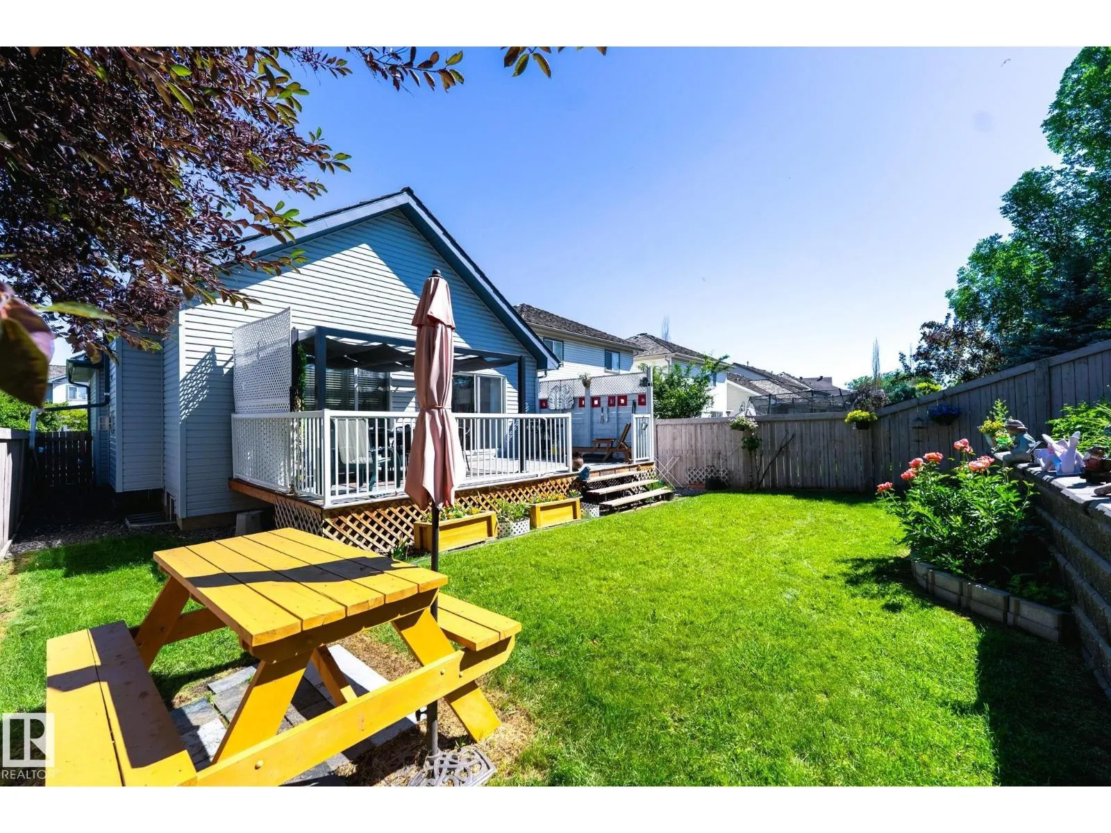 124 NEWCASTLE CR