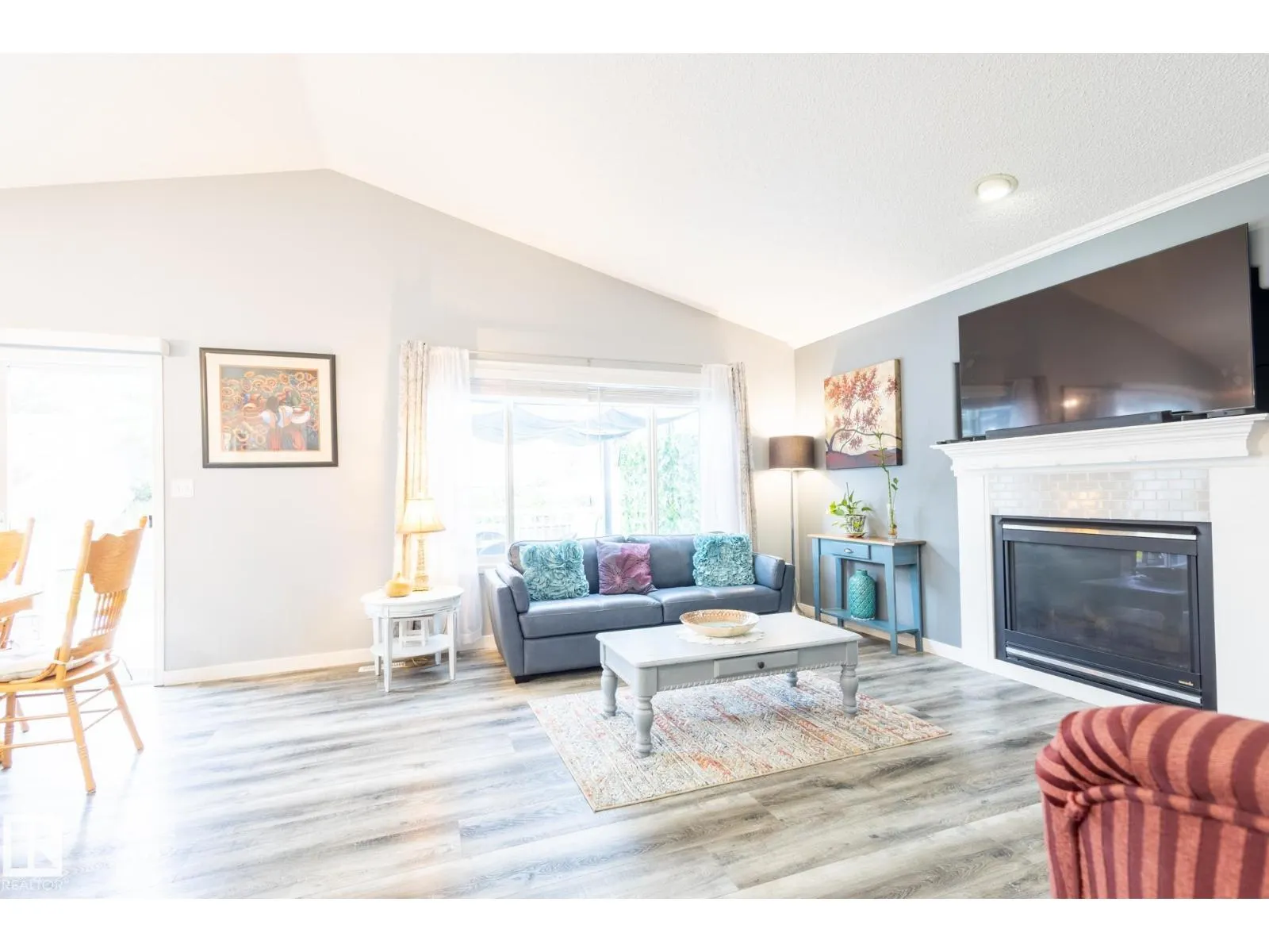 124 NEWCASTLE CR