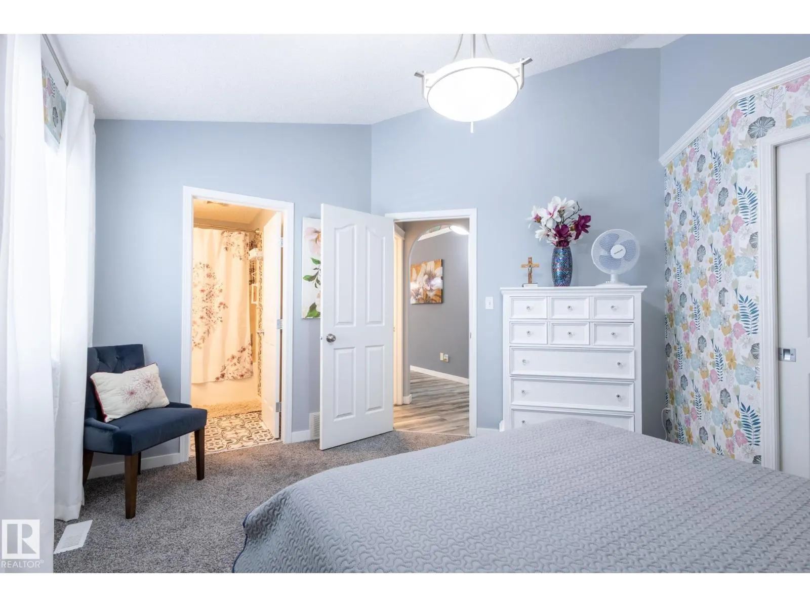 124 NEWCASTLE CR