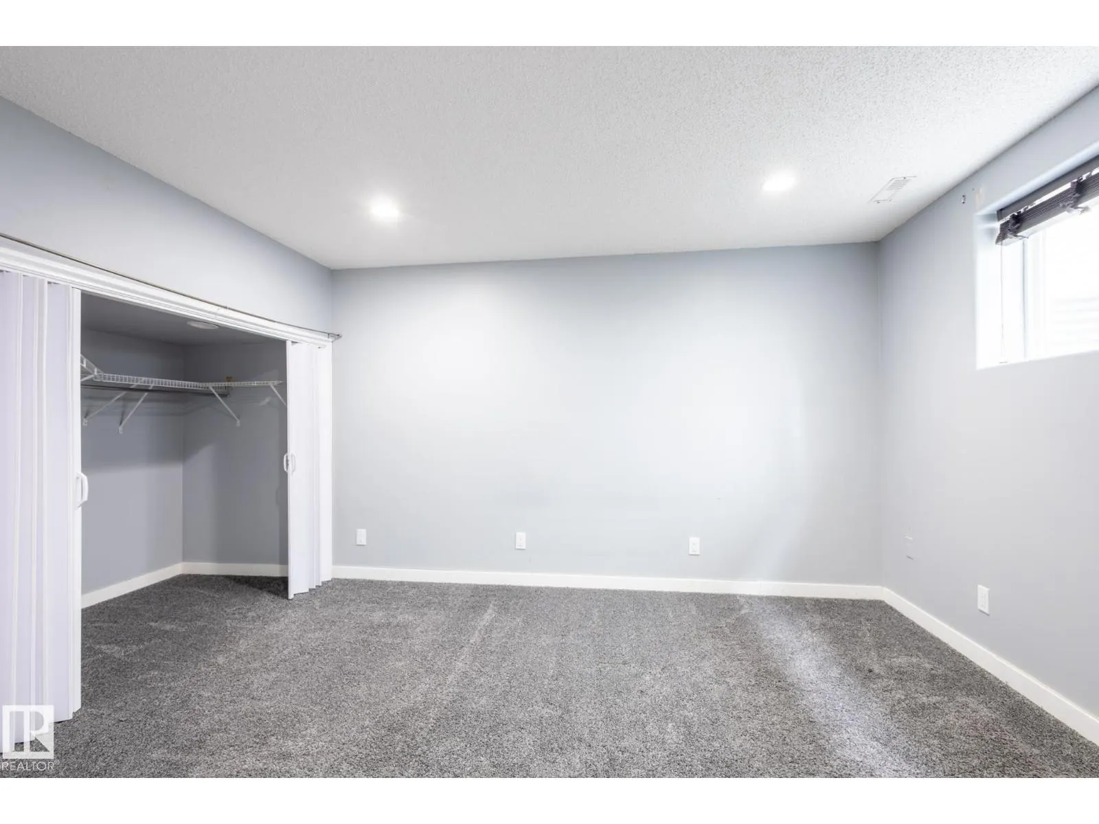 124 NEWCASTLE CR