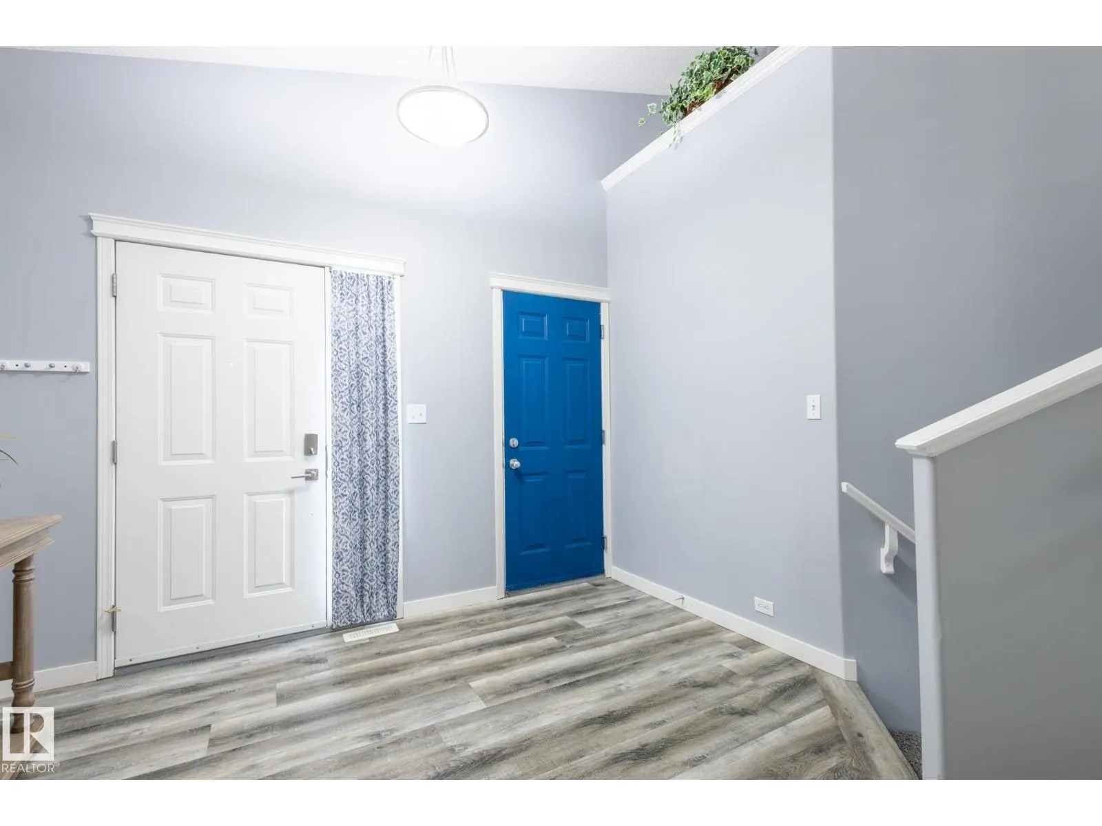 124 NEWCASTLE CR