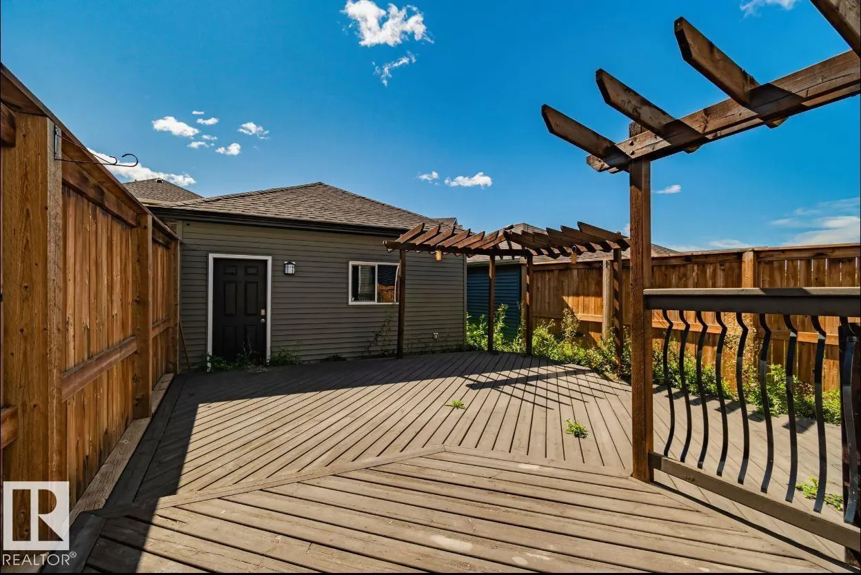 526 ORCHARDS BV SW