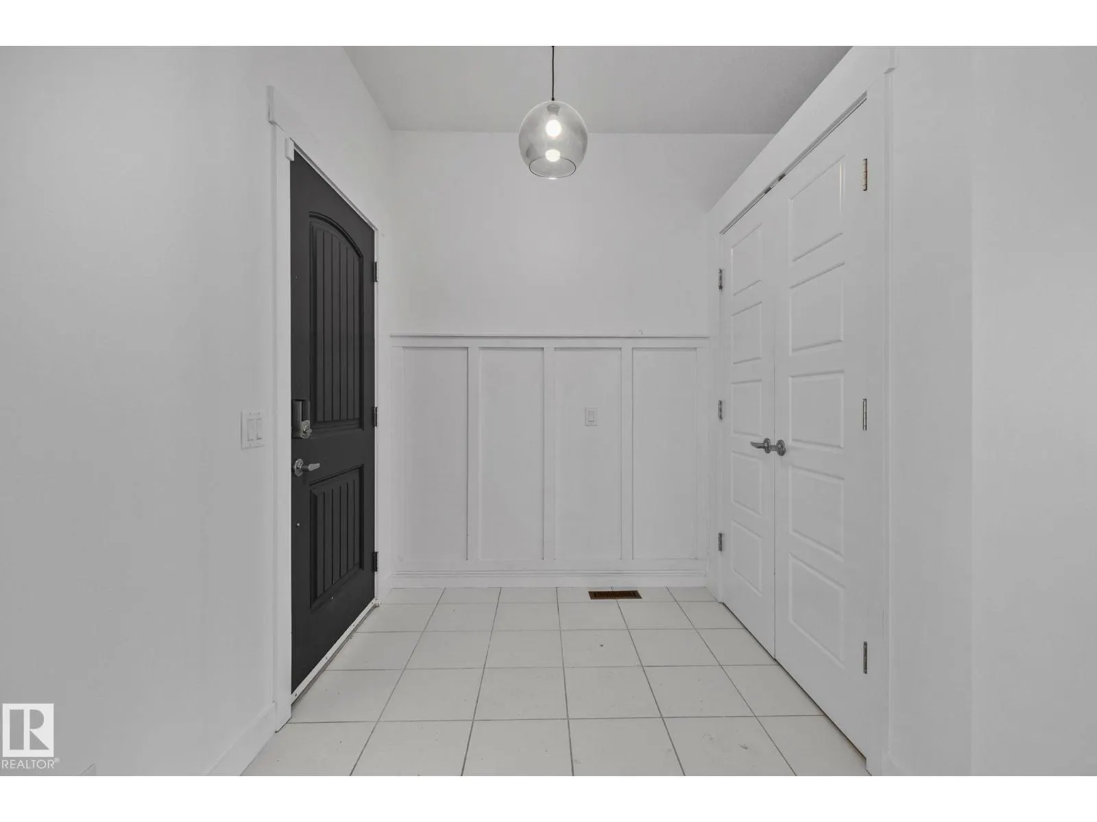 526 ORCHARDS BV SW