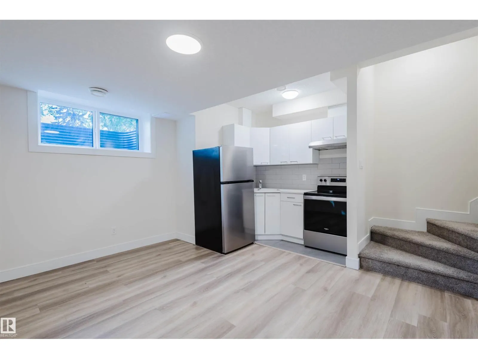 10824 66 AV NW