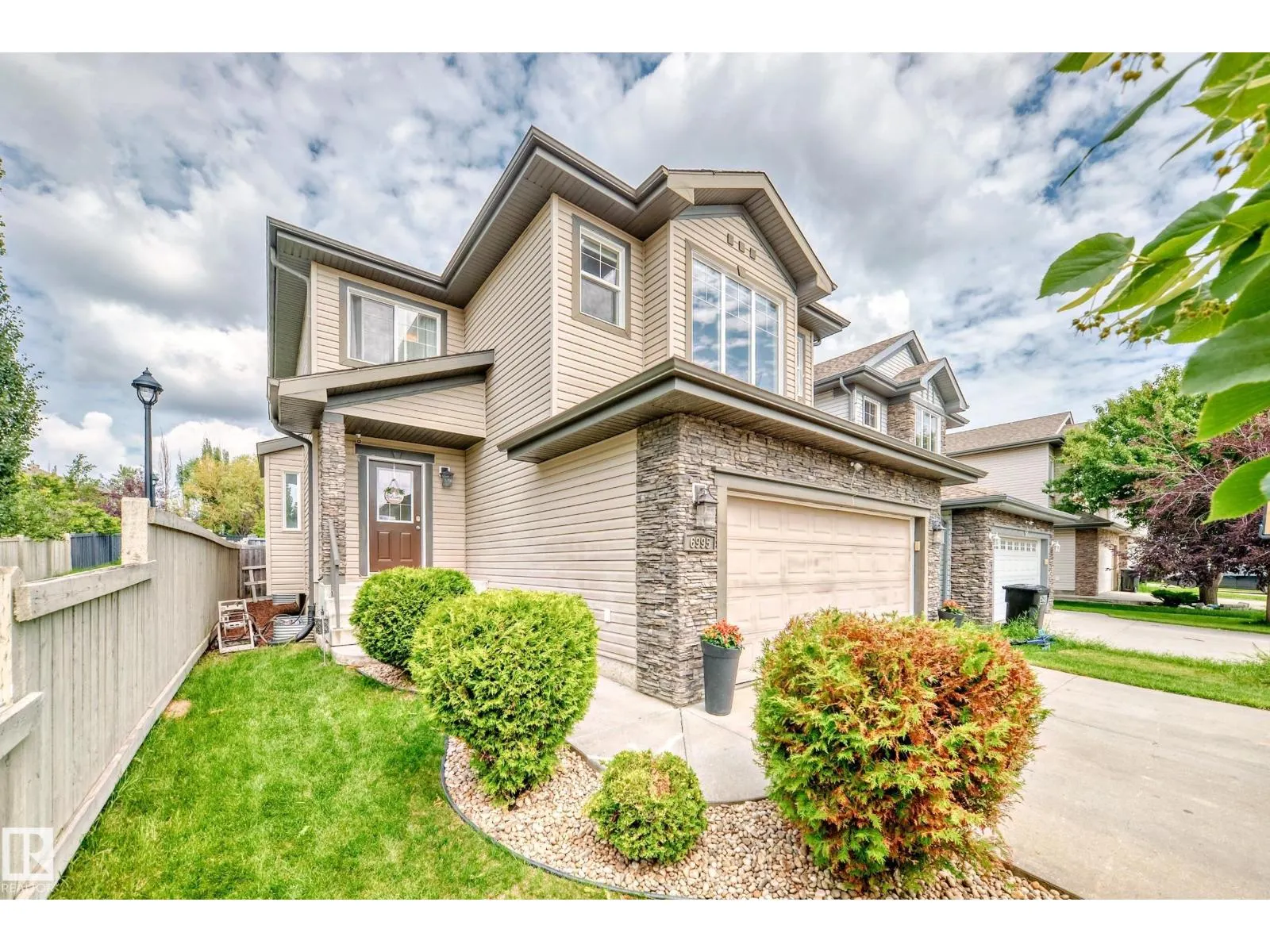 6995 Strom LN NW NW