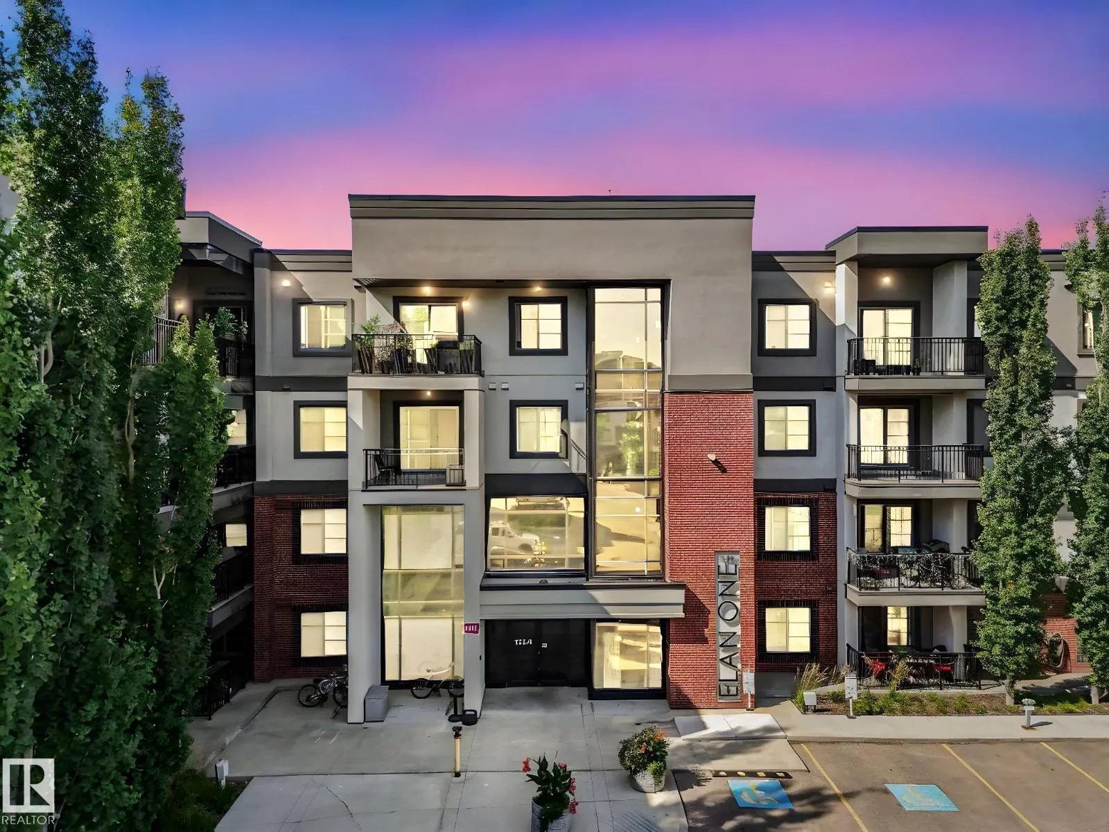 #317 1144 ADAMSON DR SW