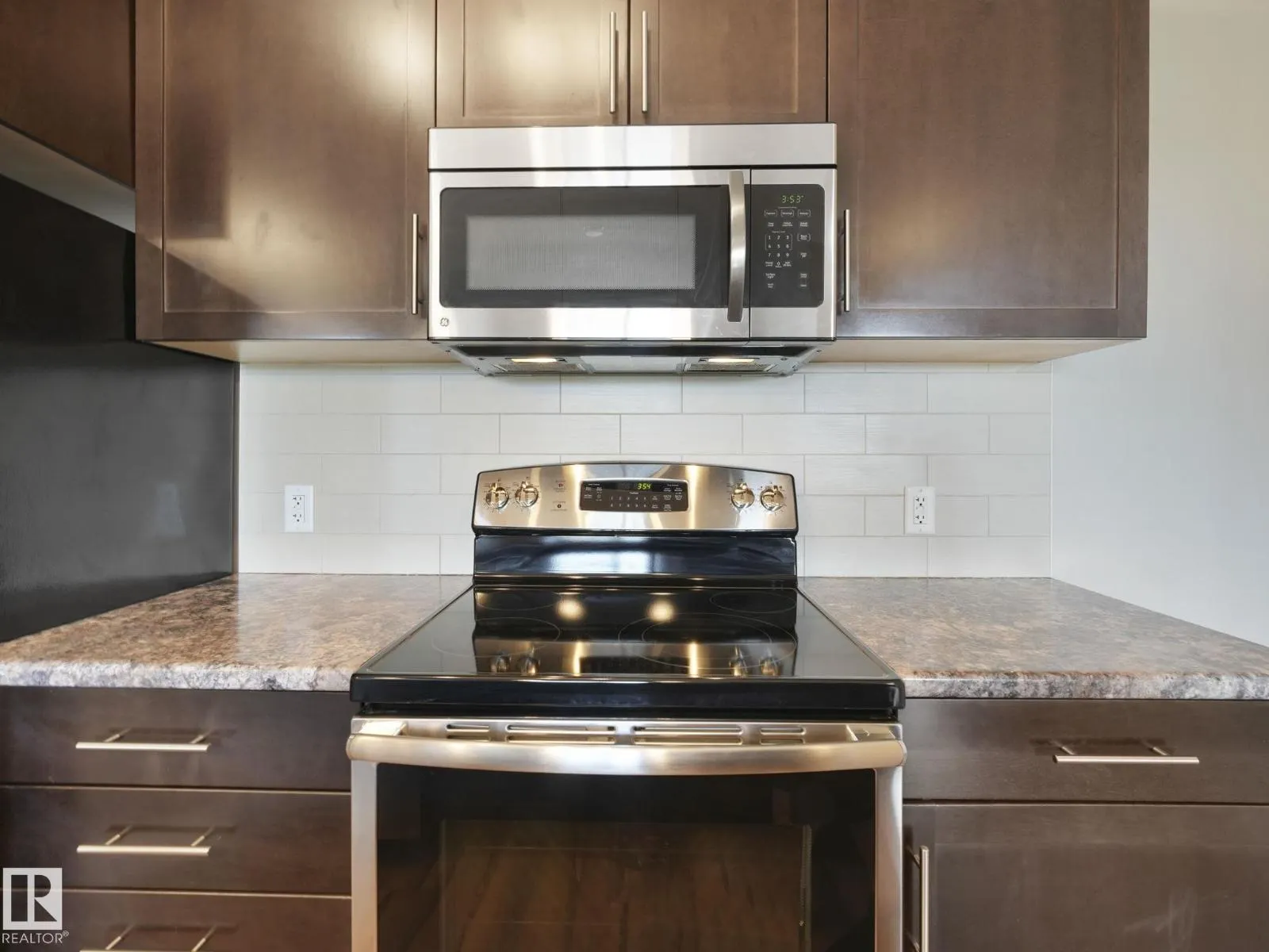 #317 1144 ADAMSON DR SW