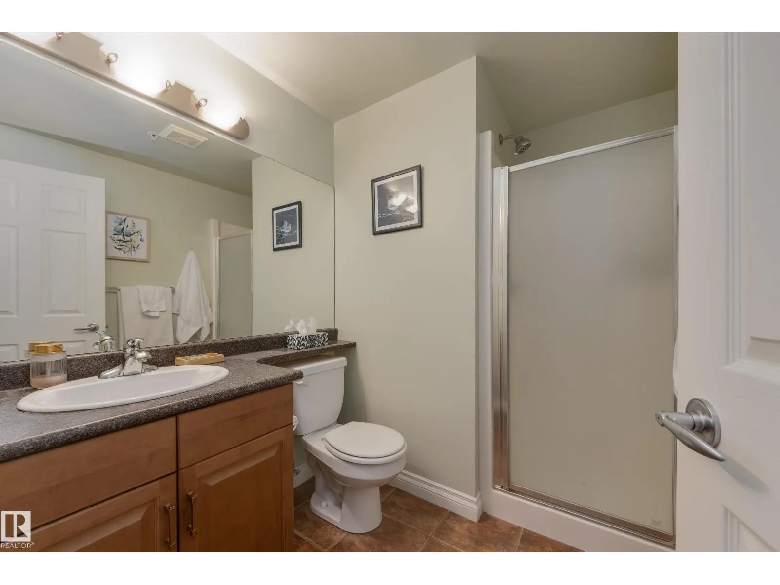 #102 9811 96A ST NW