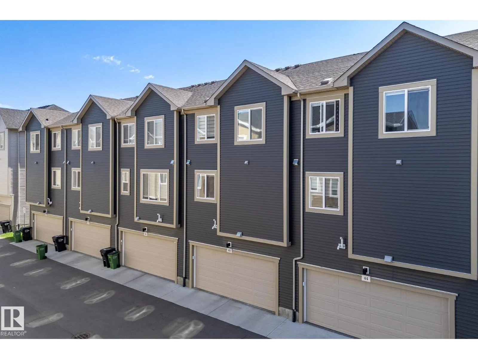 #45 2072 WONNACOTT WY SW