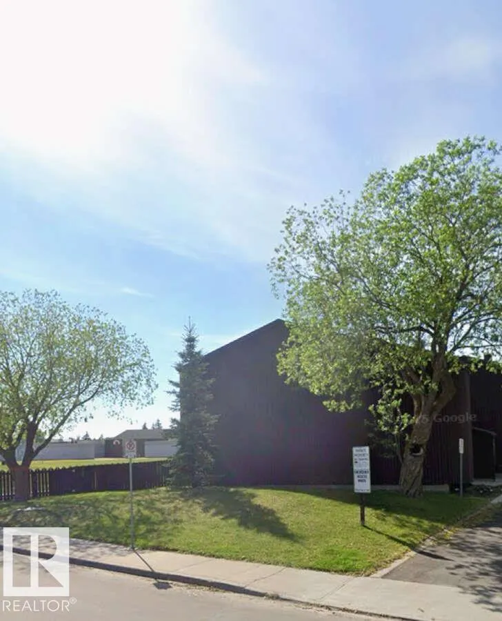 2419 142 AV NW
