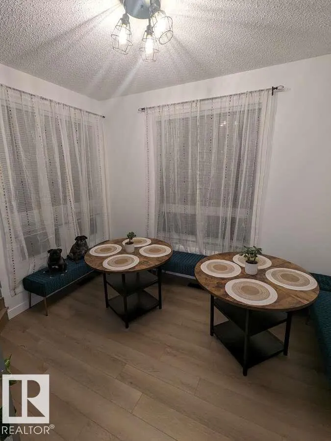 2419 142 AV NW