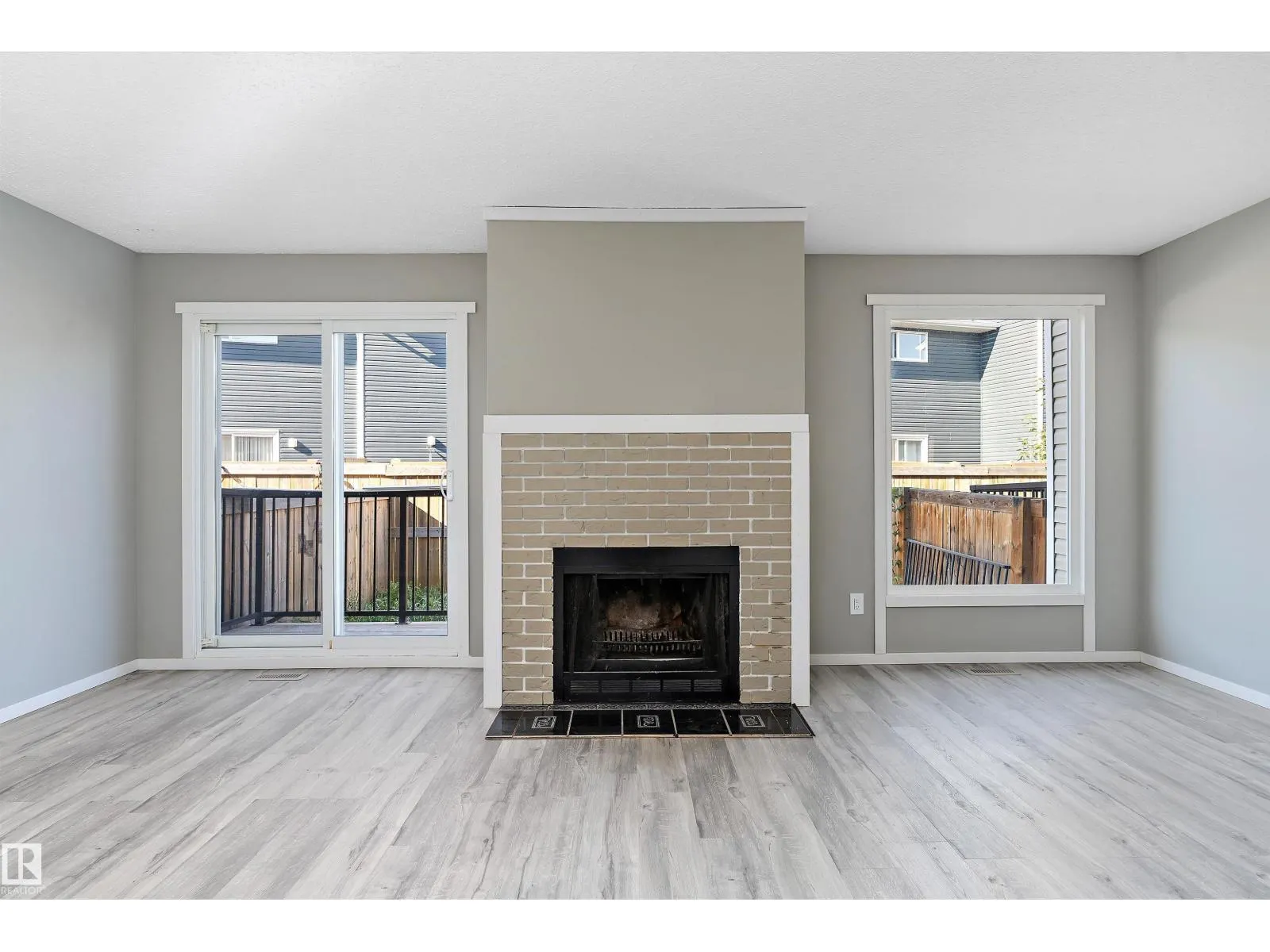 467 DUNLUCE RD NW