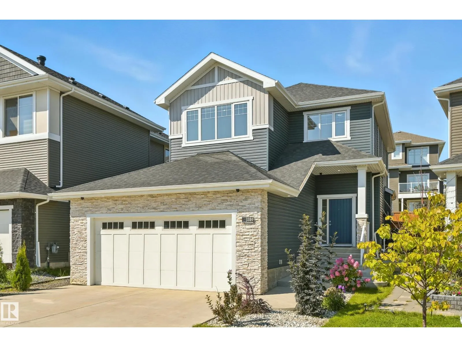 3384 CHICKADEE DR NW
