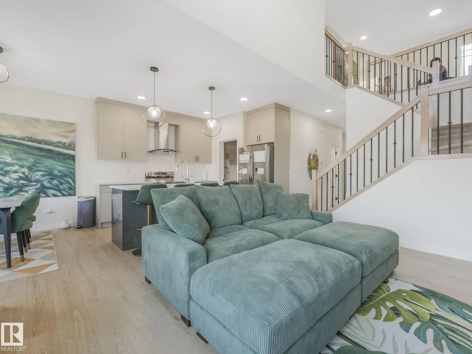3063 200 ST NW
