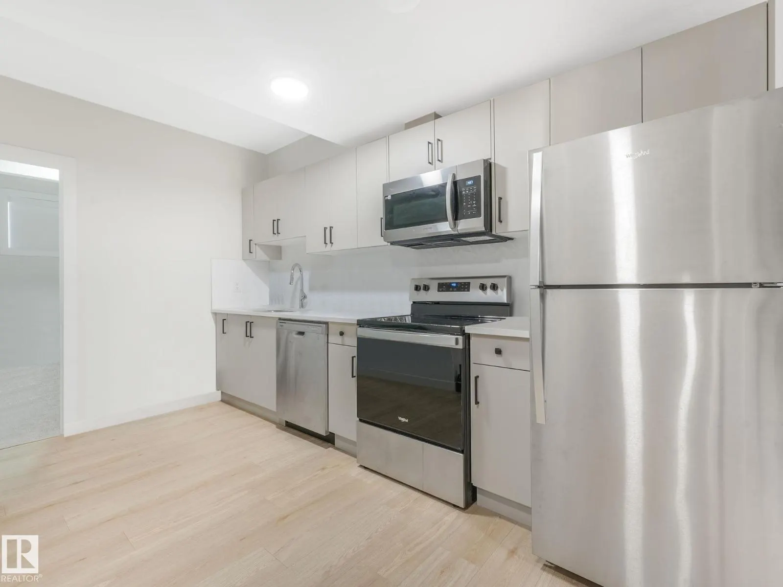 3063 200 ST NW