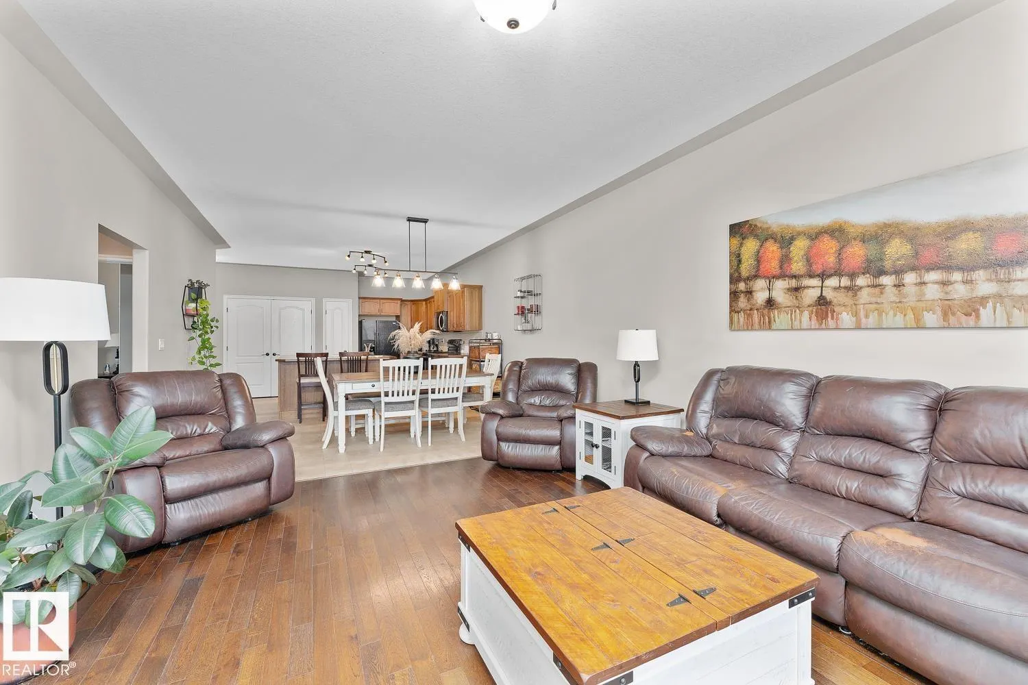 4408 38 ST