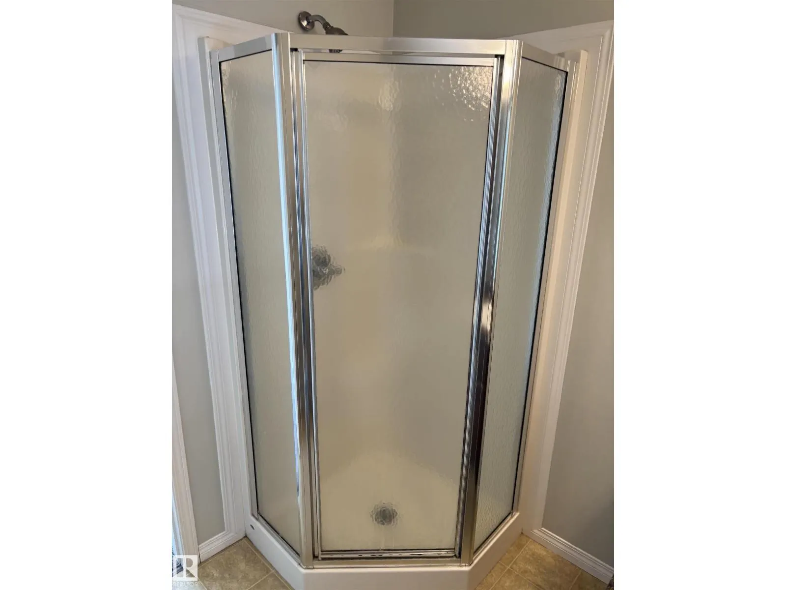 #21 5102 30 AV
