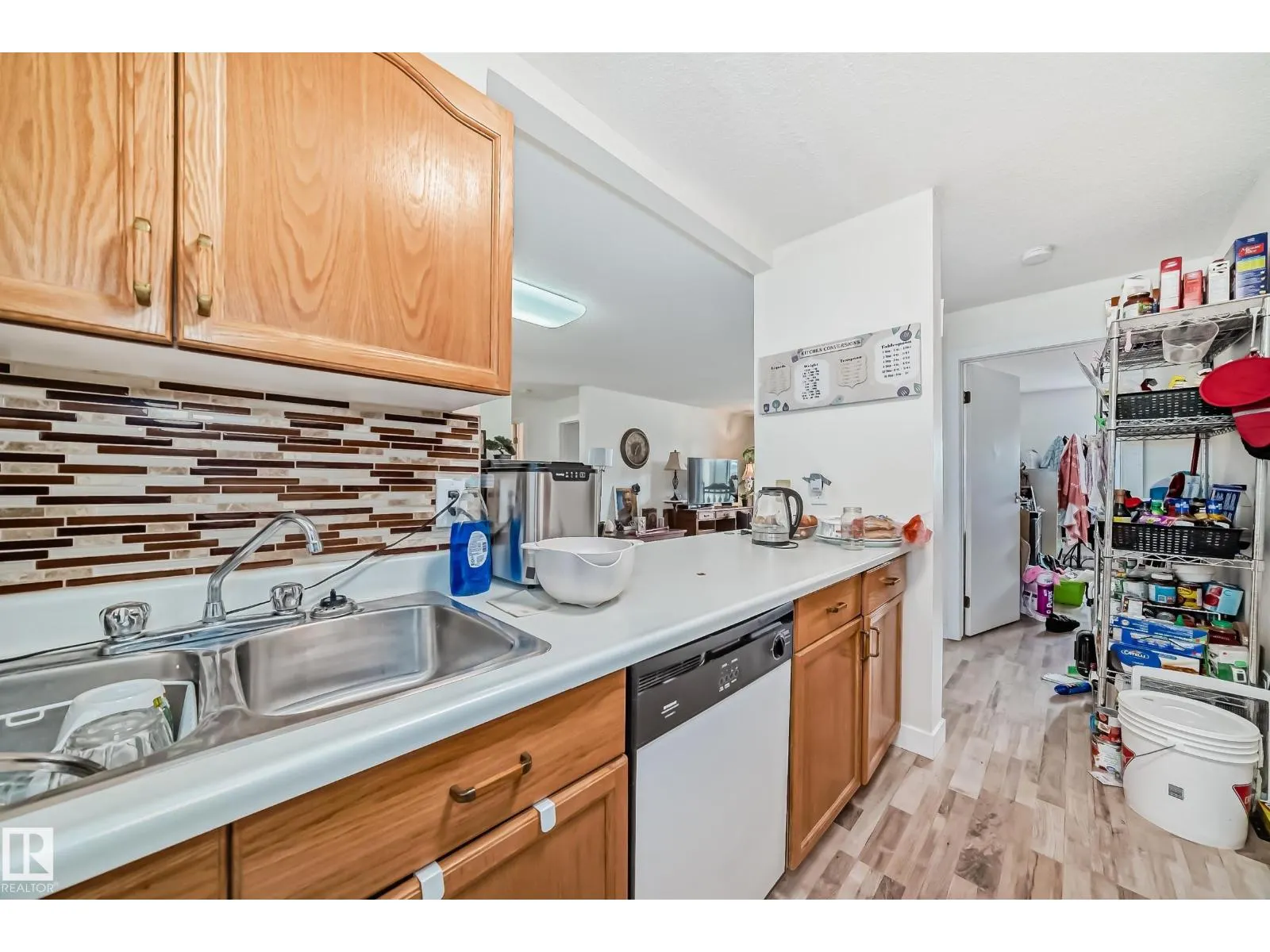 #214 18012 95 AV NW