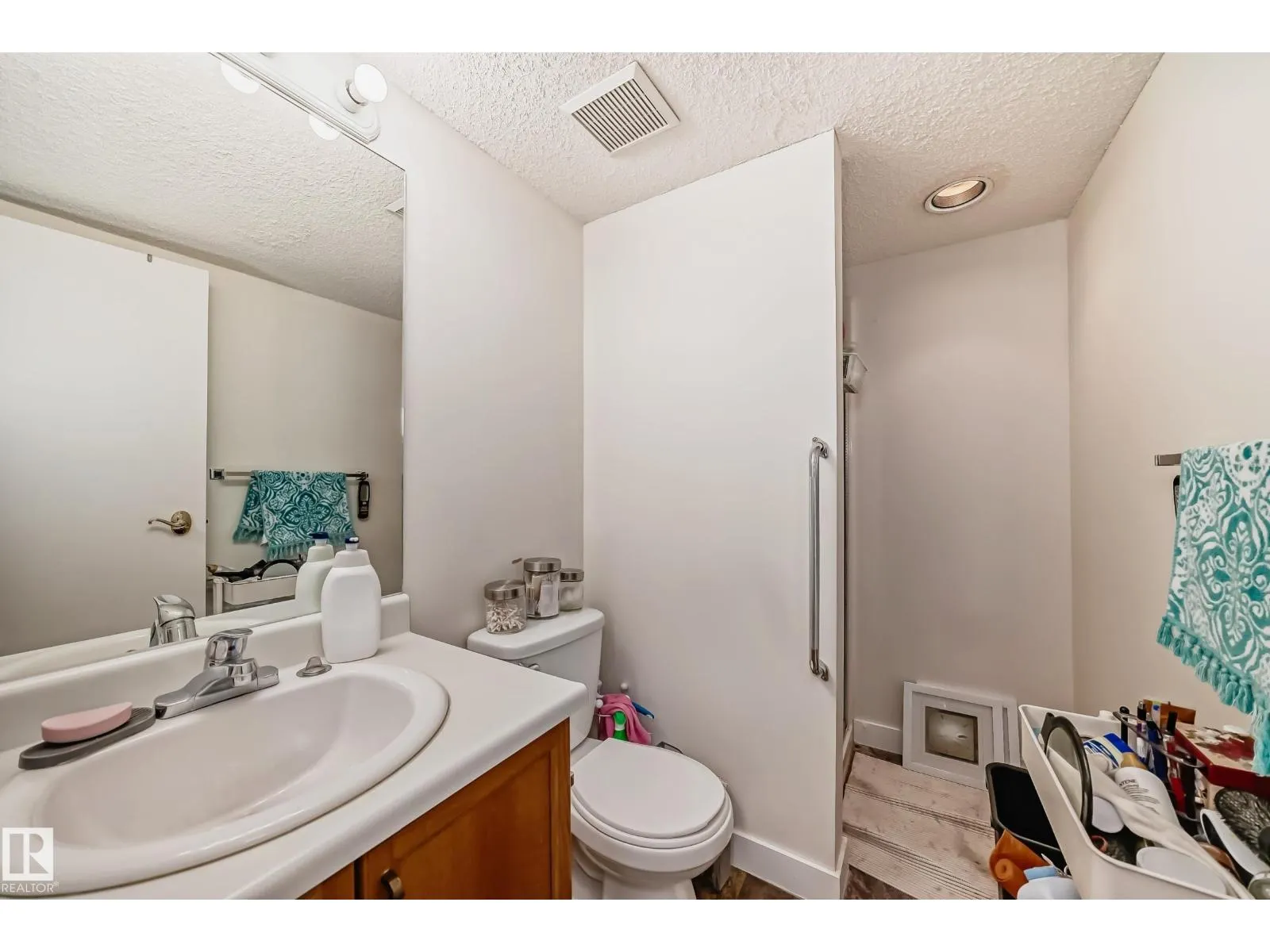 #214 18012 95 AV NW