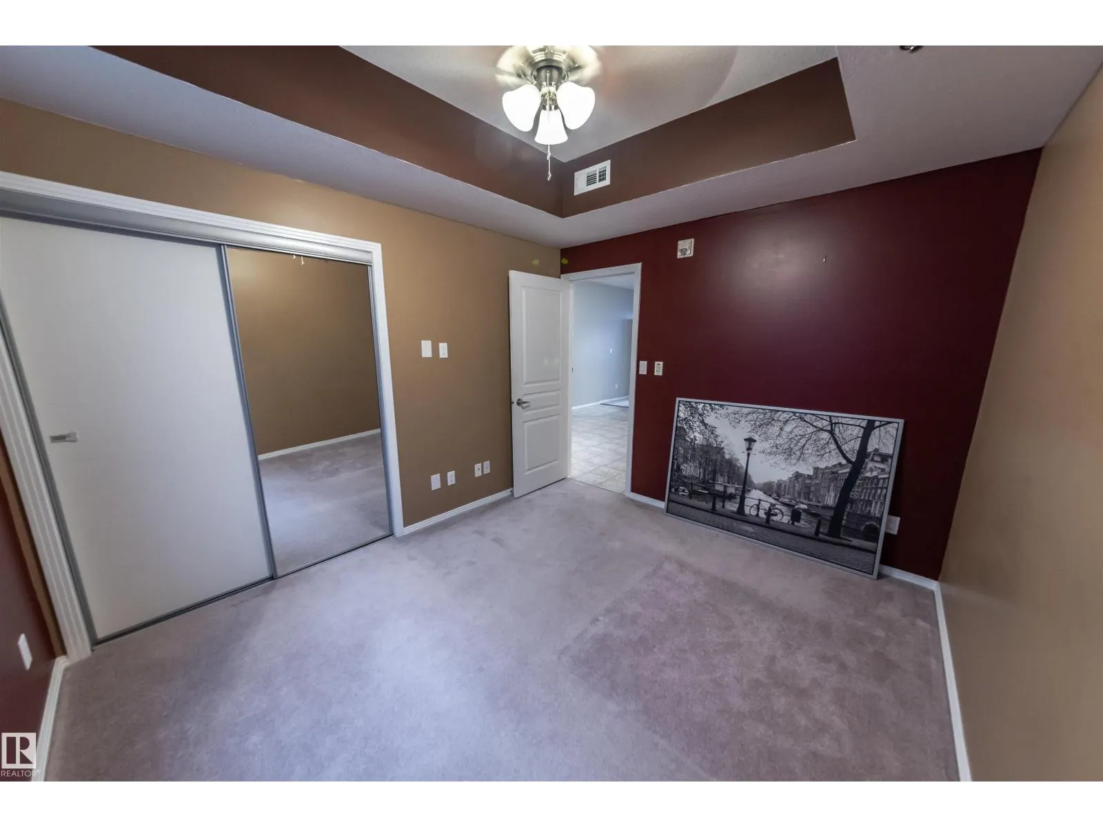 #150 4827 104A ST NW