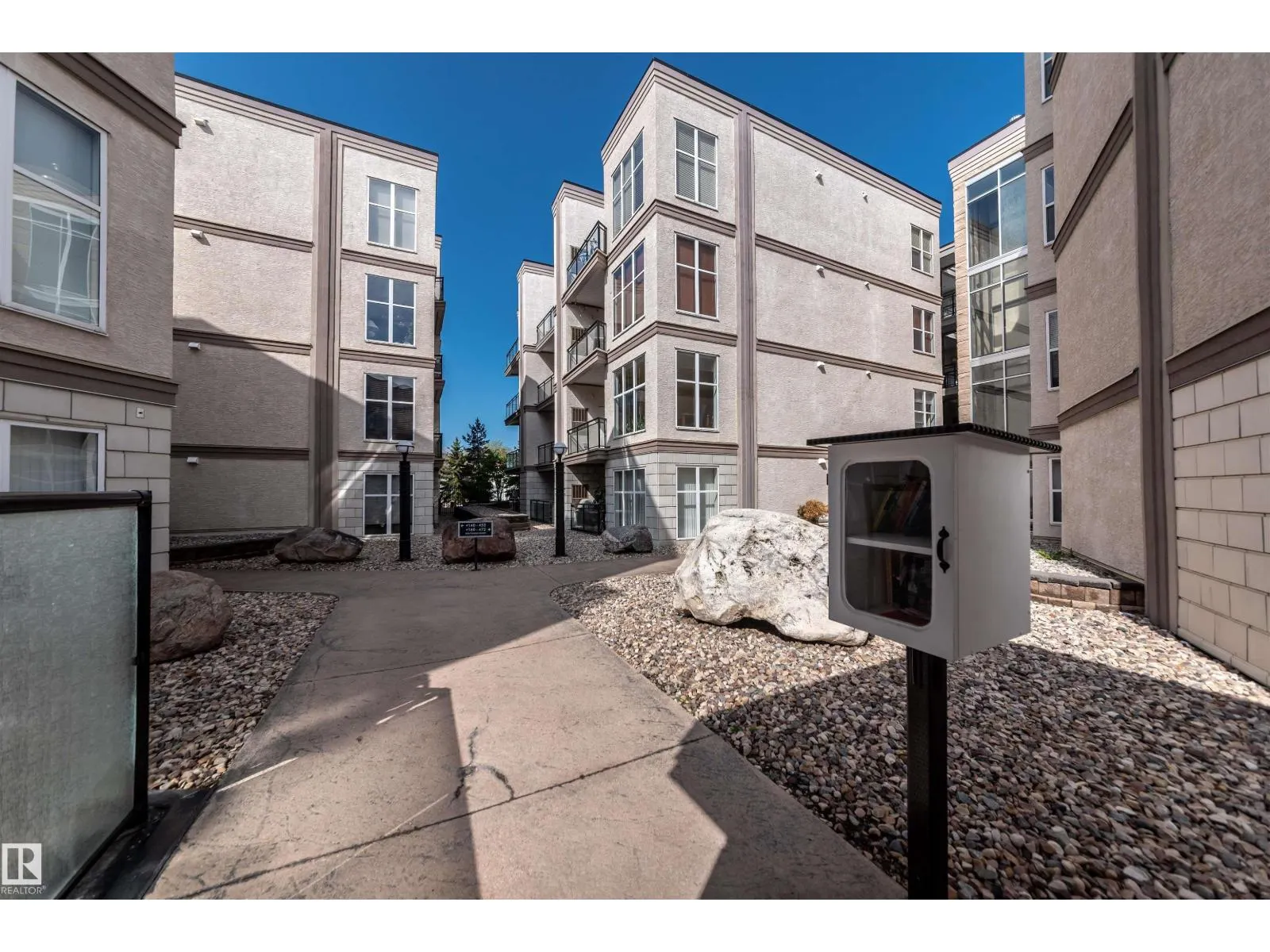 #150 4827 104A ST NW
