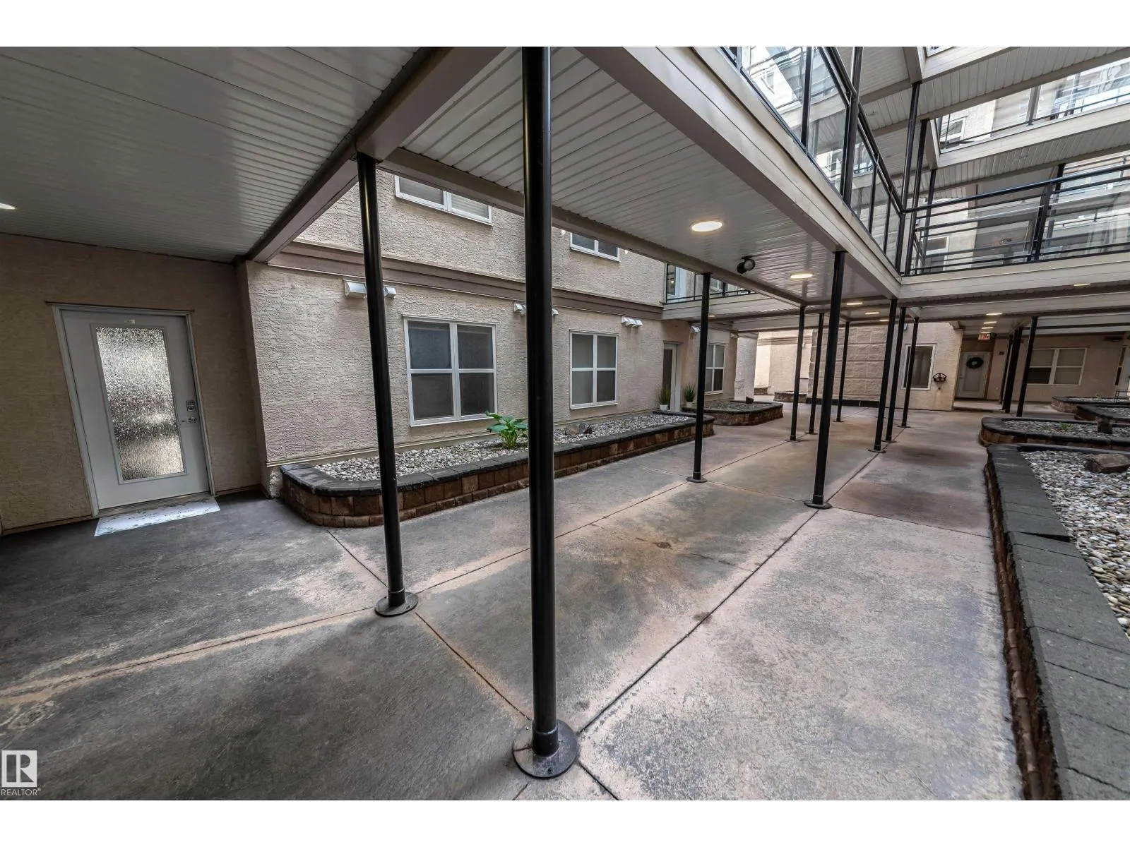 #150 4827 104A ST NW