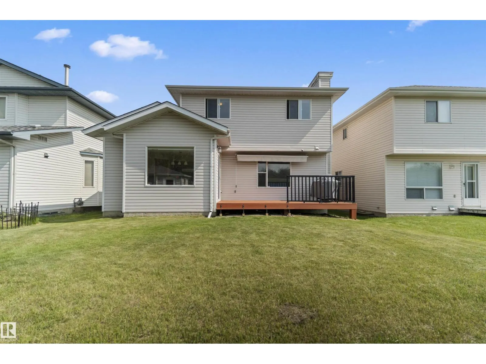 11346 173 AV NW