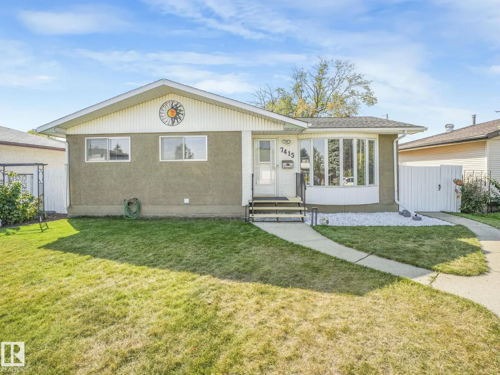 7415 84 AV NW